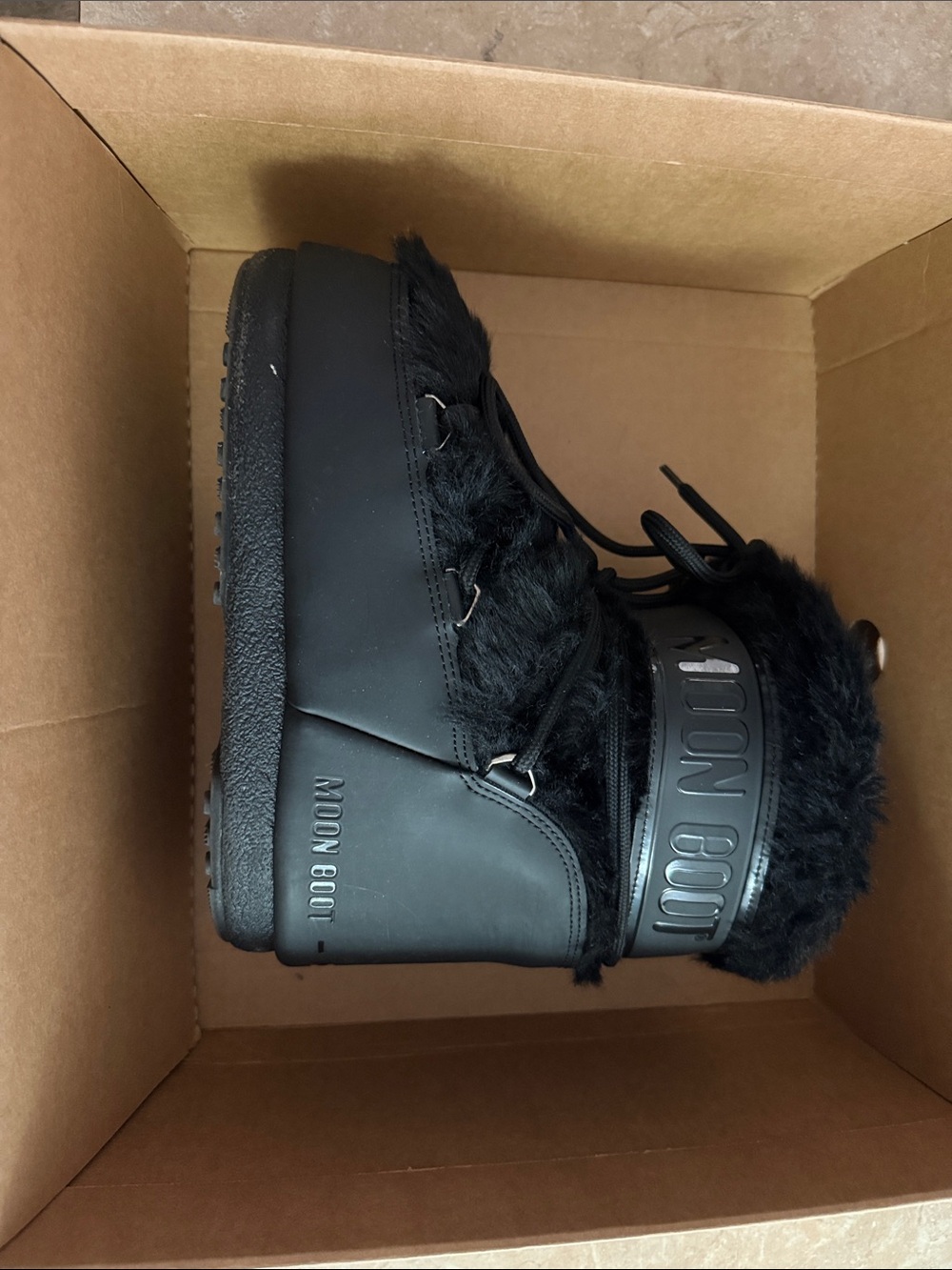 Moon Boot Black Faux-Fur Winter Lace-Up Boots - Picture 3 of 4